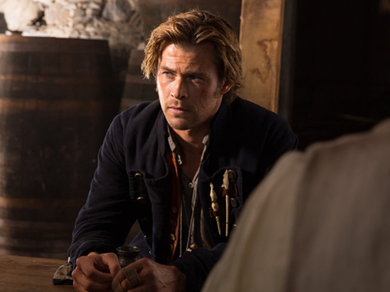 "In the Heart of the Sea" سفينة تحتجزها الحيتان